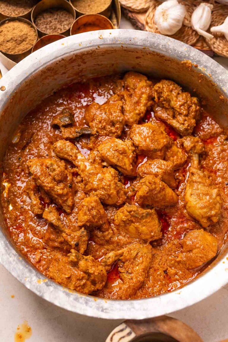 an image of chicken korma in a handi