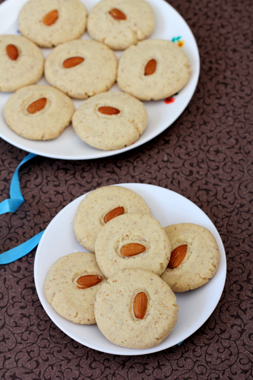 almond cookies