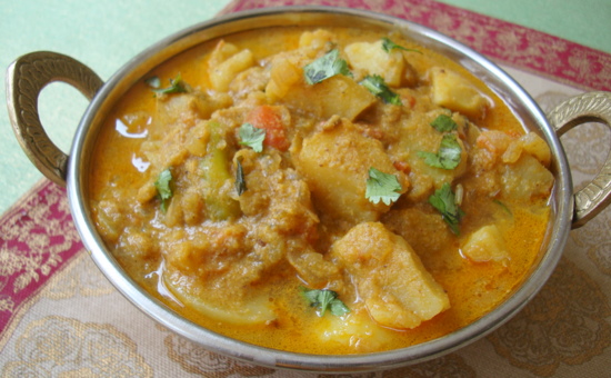 Potato Korma Recipe - Aloo Korma