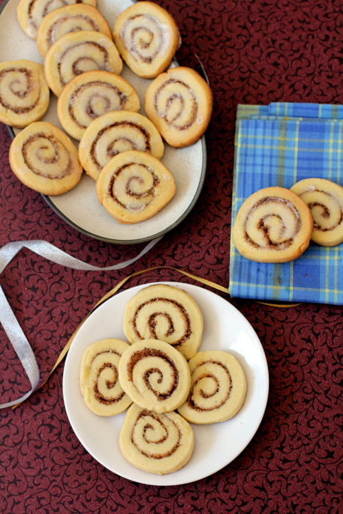 cinnamon roll sugar cookies
