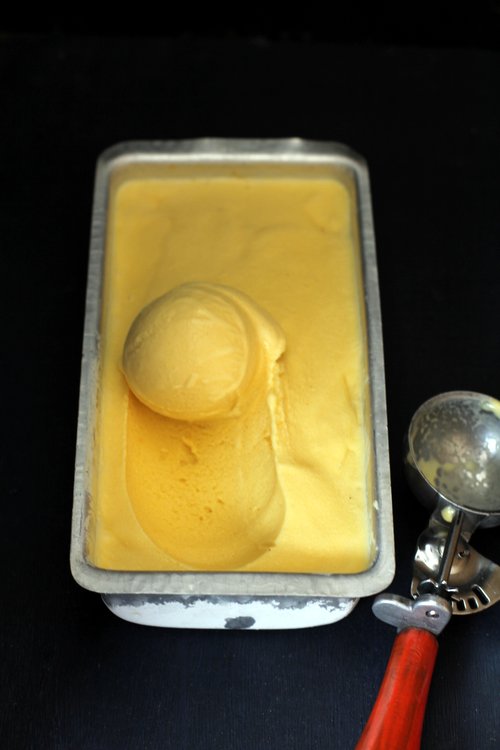 mango ice cream recipe