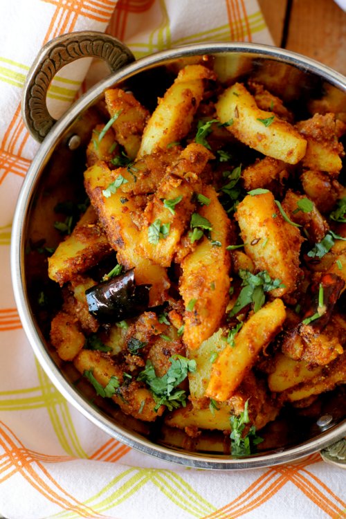 pahari aloo recipe
