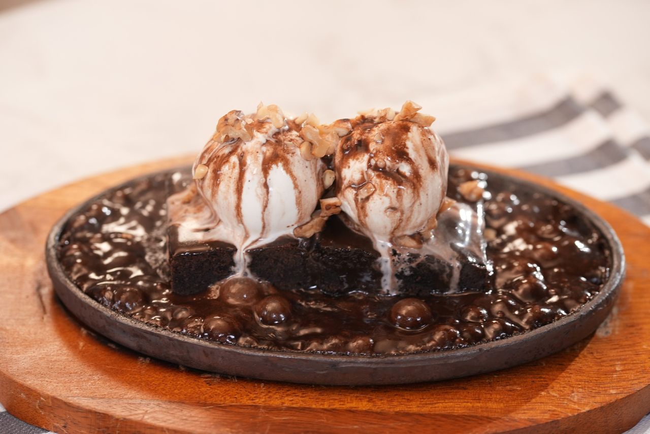 Sizzling Brownie