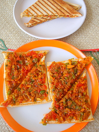 Vegetable Masala Toast - Iyengar Bakery Style