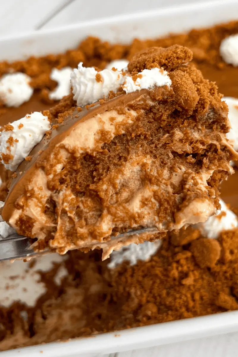 Biscoff Icebox Cake - Fufu's Kitchen