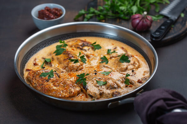 Cajun Creamy Chicken | Slimming World Friendly Recipe - Fatgirlskinny.net