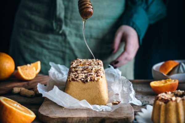 Halva semolina with peanut butter, orange and honey