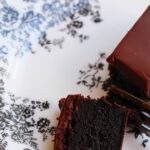 Kladdkaka – Swedish chocolate cake with dark chocolate ganache