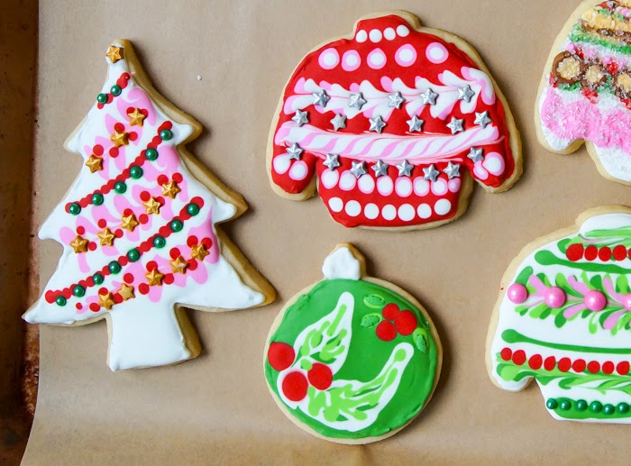 Newbie Cookie Decorators are the BEST Cookie Decorators + How to Host a Cookie Decorating Party