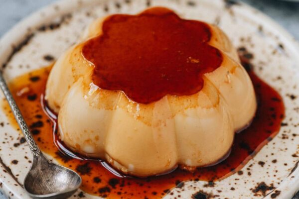 PURIN – Omnivore’s Cookbook Homemade hojicha purin served on a plate