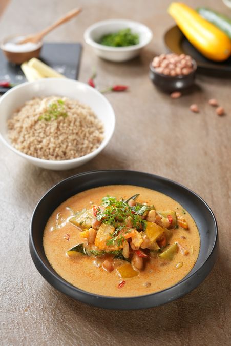 Peanut Curry With Quinoa