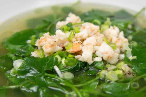 Pennywort Soup (Vegetable Soup) Pennywort Soup (Canh Rau Ma) - Light and Healthy Soup