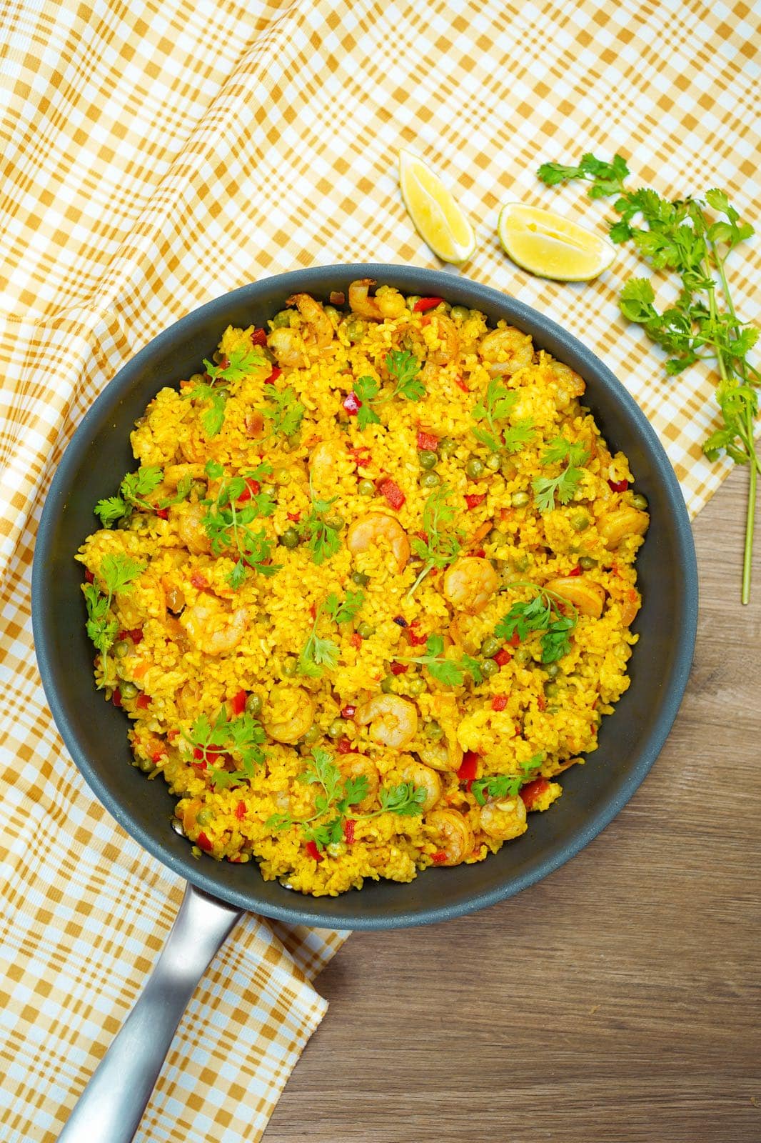 Rice with shrimp: peruvian shrimp and yellow rice