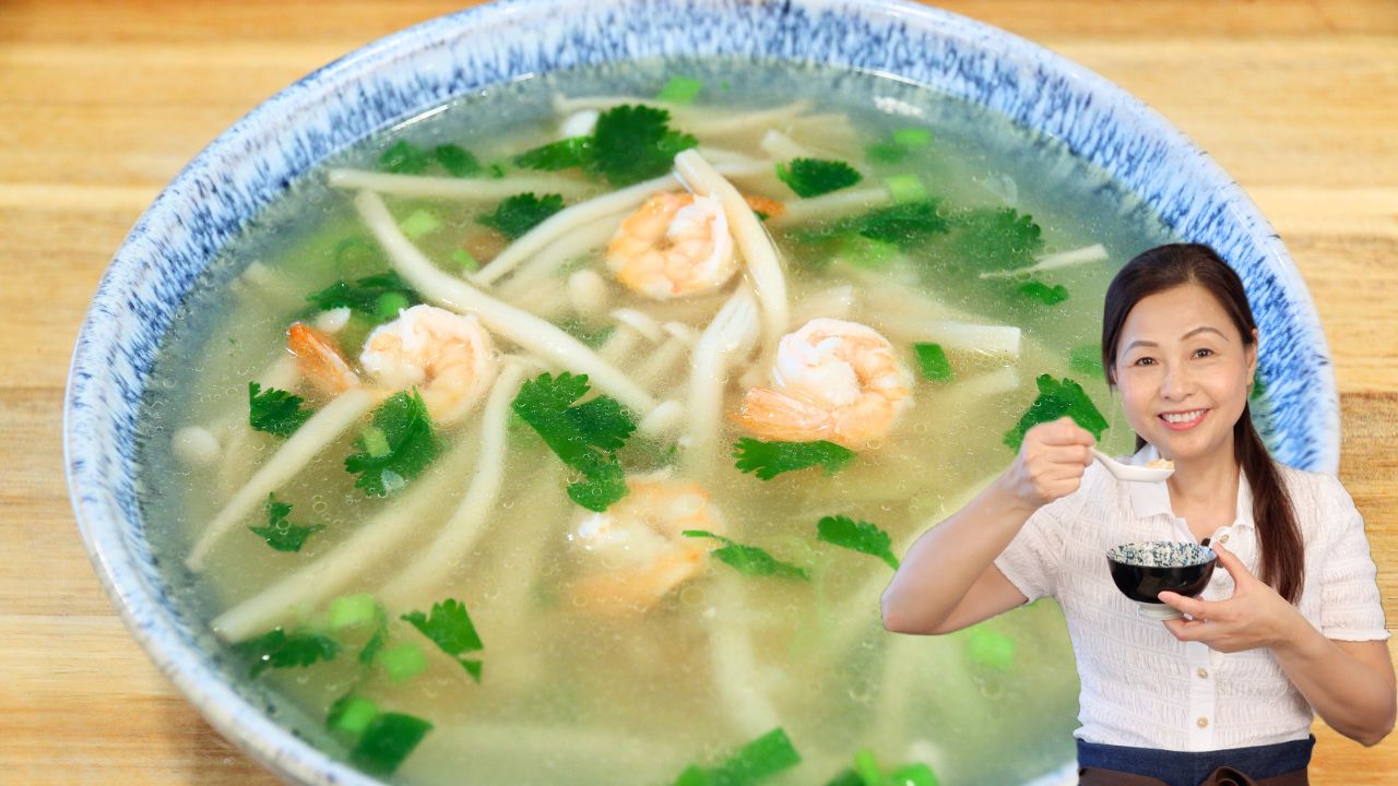 Easy Chinese Shrimp and Mushroom Soup | Introducing another “secret” ingredient Easy Chinese Shrimp and Mushroom Soup | Introducing another “secret” ingredient