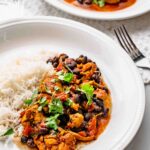 Slow Cooker Caribbean Chicken Thigh Curry