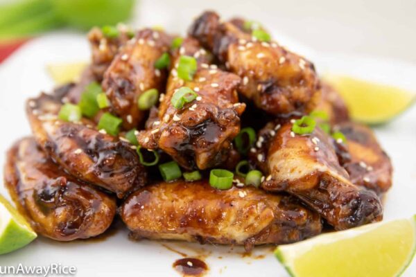 Sweet and Sticky Chicken Wings (Canh Ga Sot Ngot)