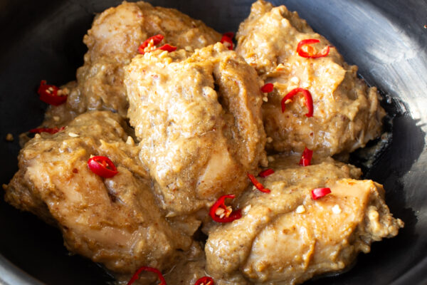 dahi chicken closeup