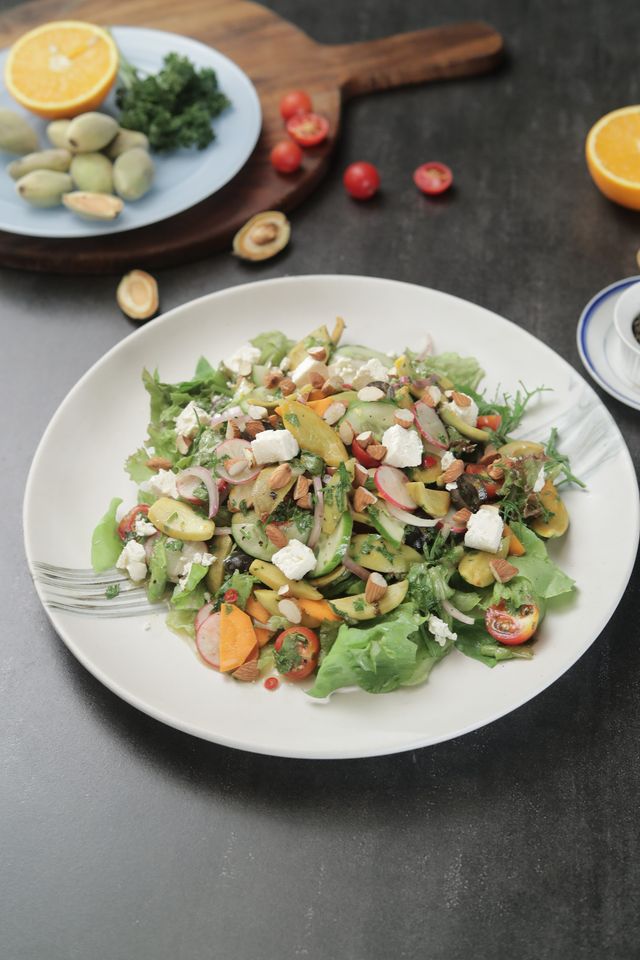 Fresh Almond Salad