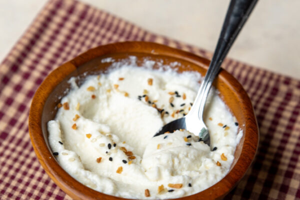 Have you ever craved that creamy, dreamy ricotta cheese but had to skip it because of lactose? Well, I found a way to make homemade ricotta that’s totally lactose free and just as tasty, if not better.