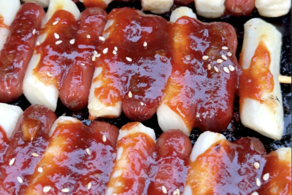 Sotteok Sotteok (Spicy Korean Rice Cake & Sausage) 소떡소떡 Sotteok Sotteok (Spicy Korean Rice Cake & Sausage) 소떡소떡