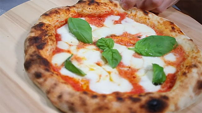 Authentic Neapolitan Pizza