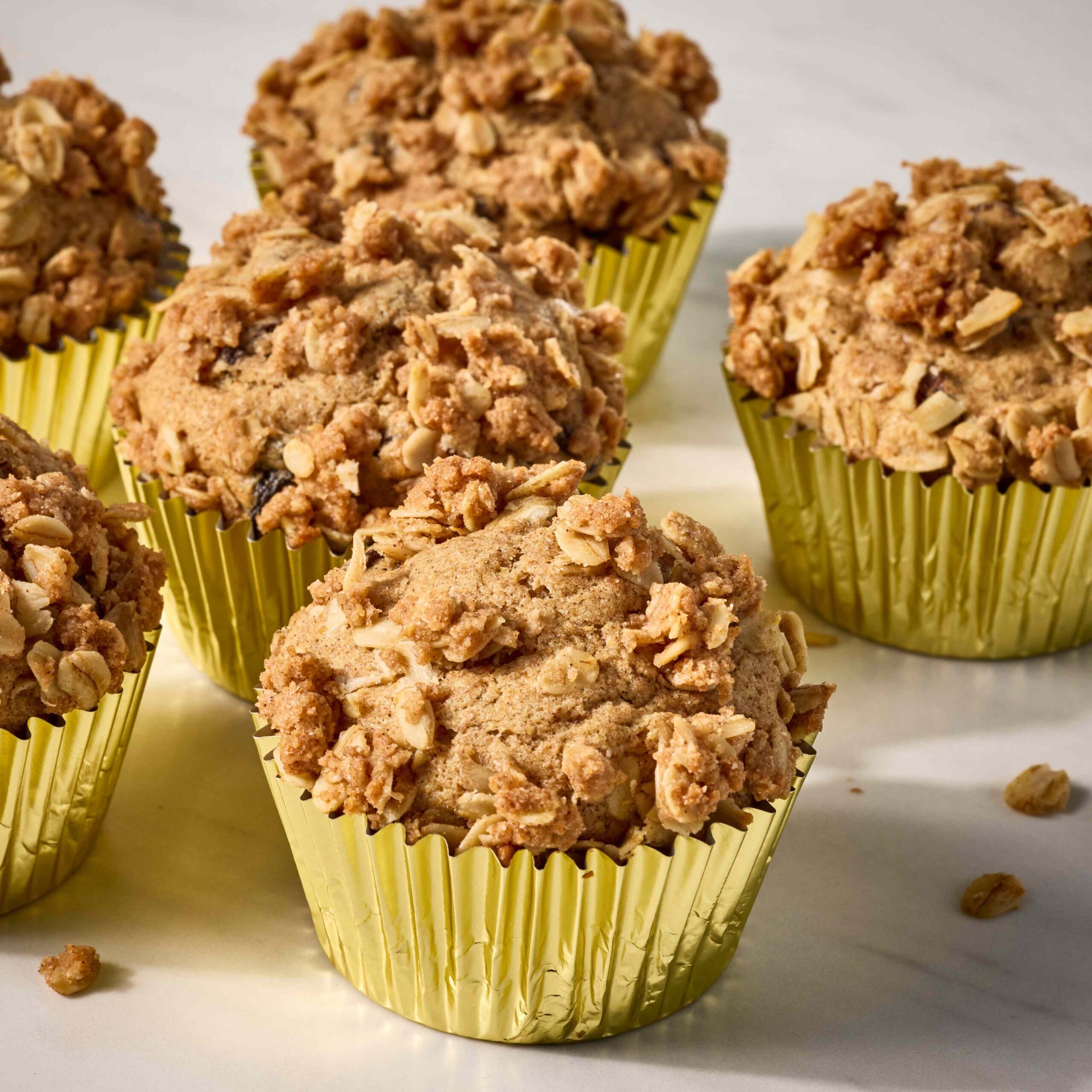 Cinnamon-Raisins Muffins 1 Cinnamon-Raisins Muffins