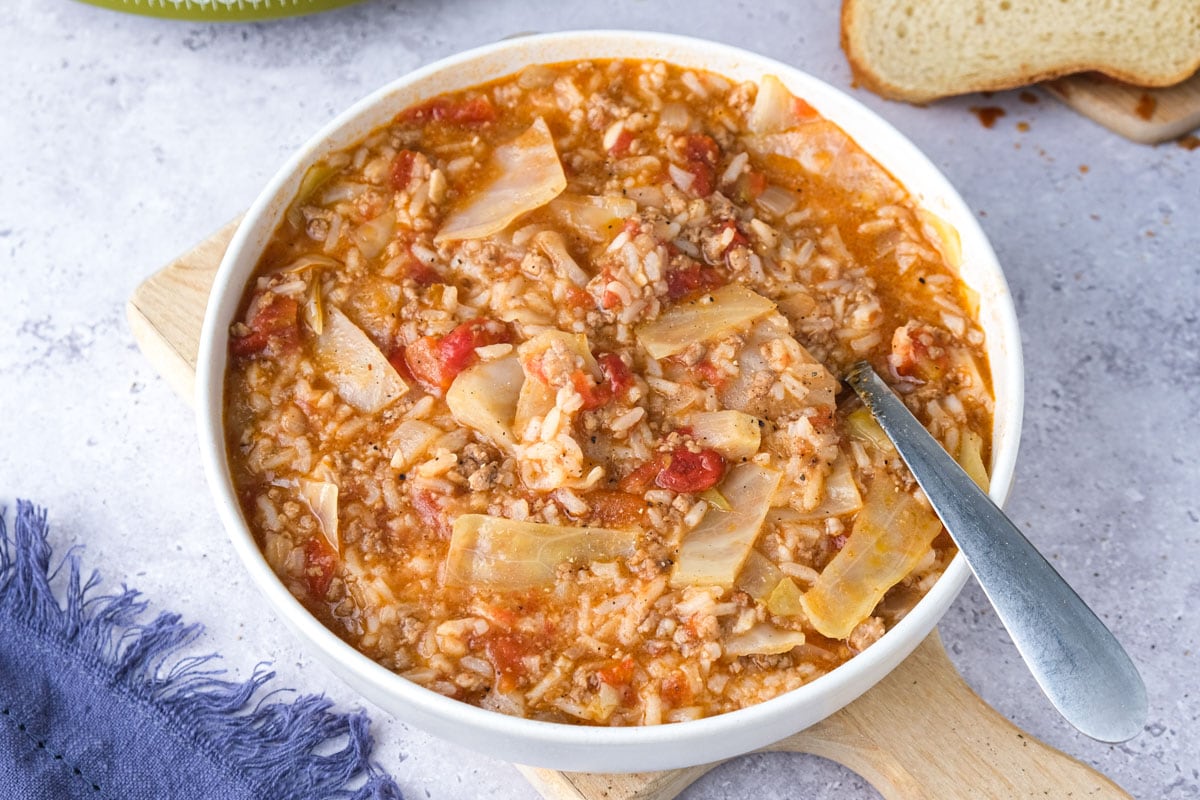 Easy Cabbage Roll Soup - Recipes From Europe