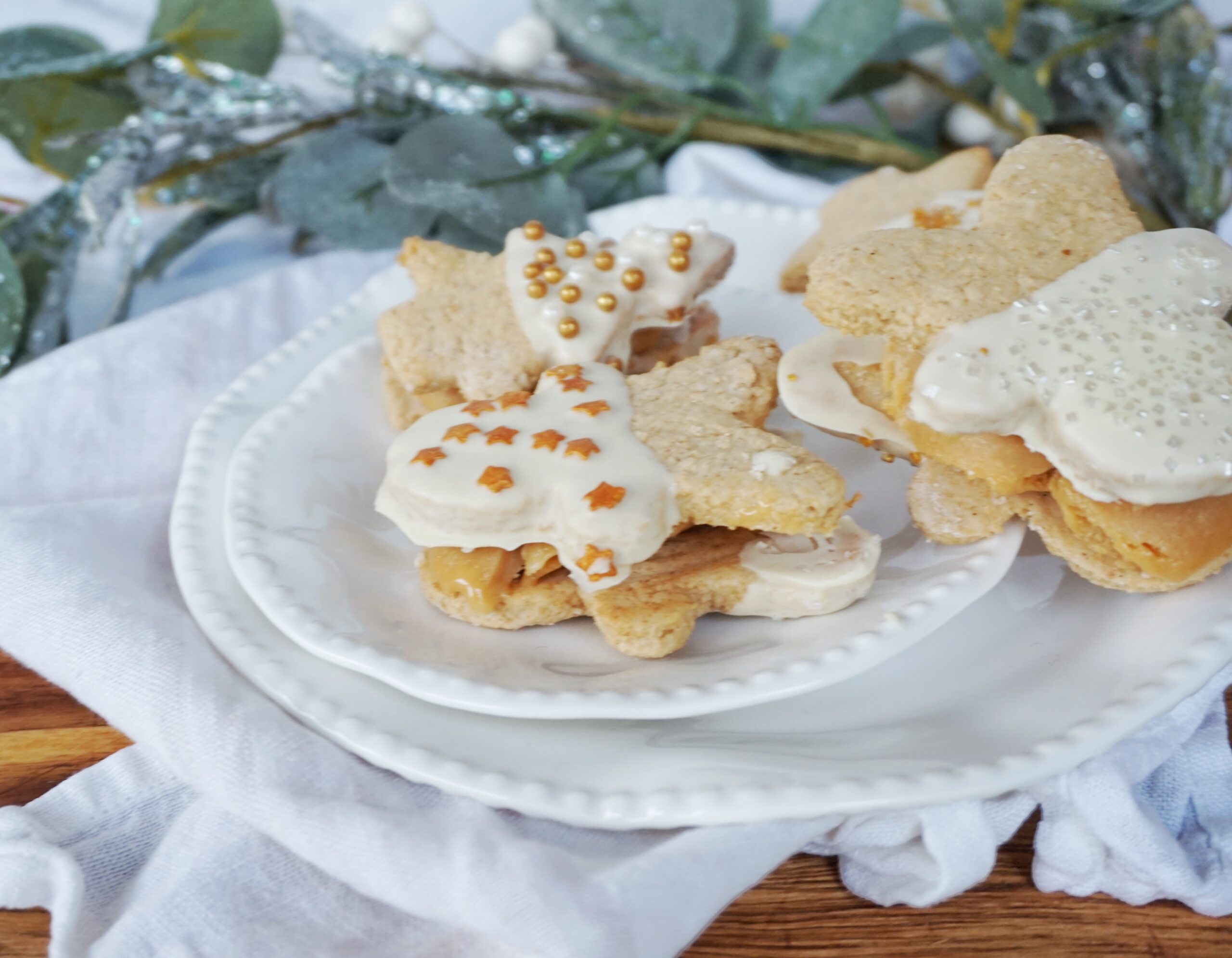 Gingerbread Peanut Butter Caramel Sandwiches 1 Gingerbread Peanut Butter Caramel Sandwiches