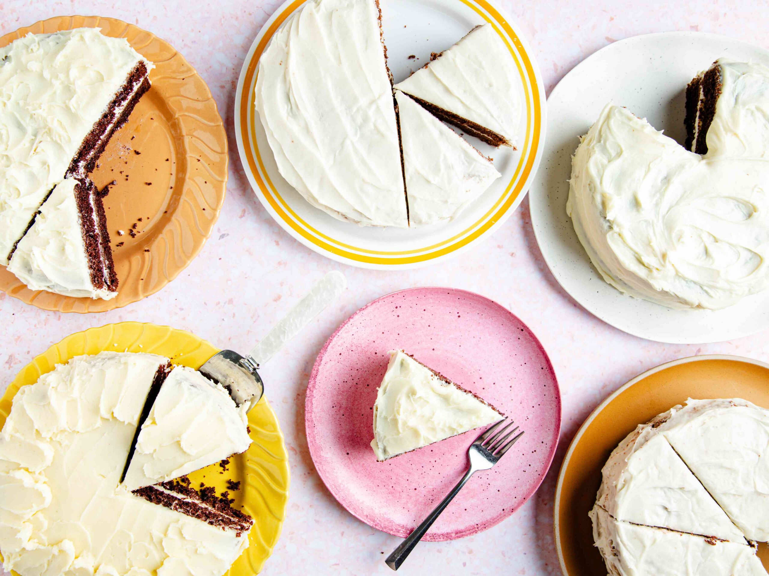 I Asked 4 Professional Bakers for Their Favorite Boxed Cake Mix and They All Said the Same Thing