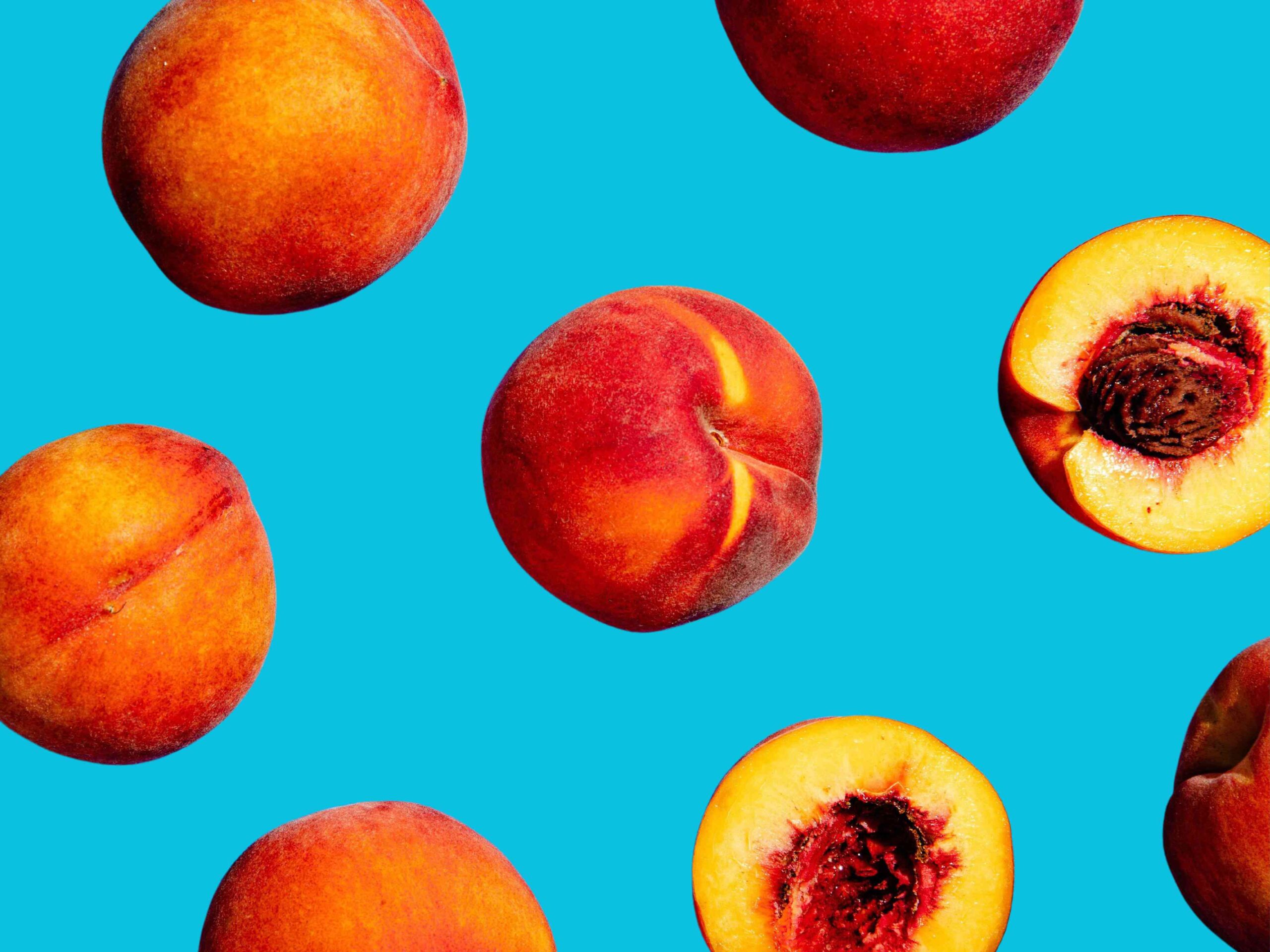 I Asked a Georgia Peach Farmer How to Pick the Best Peaches and I'll Never Shop the Same Way Again