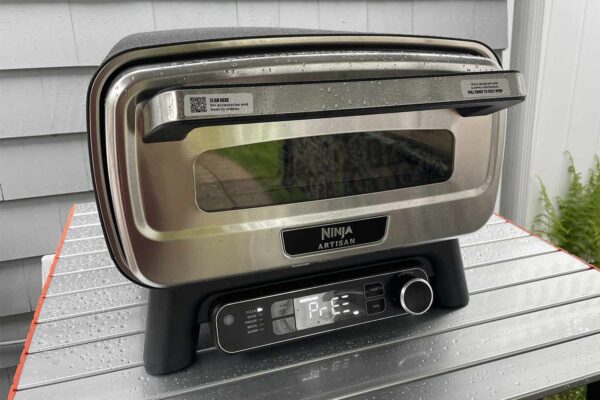 Ninja’s Outdoor Electric Pizza Oven Delivers Big Results