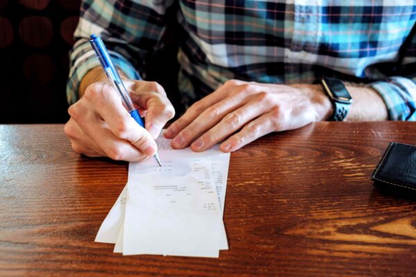 Restaurant Receipts May Contain Unsafe Levels of BPS