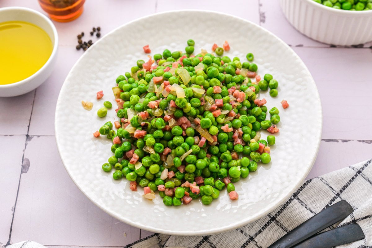 Spanish Peas with Ham (ham peas with ham)