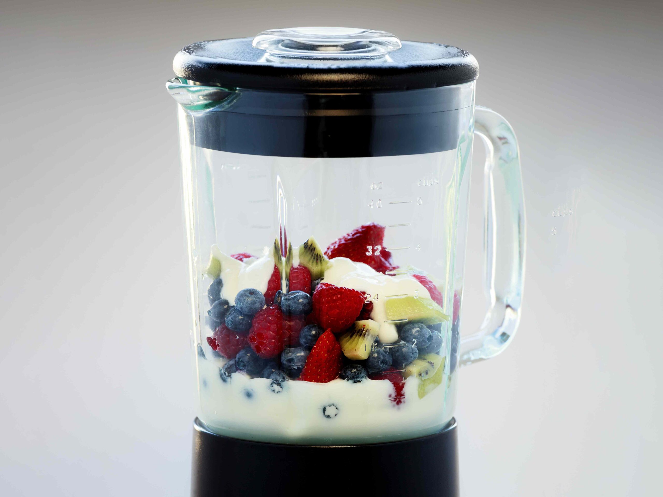 This 10-Second Blender Hack Will Change Your Morning Routine