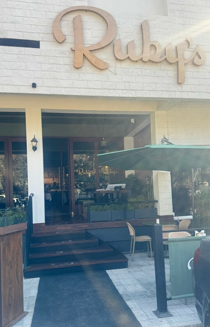Trying out Islamabad’s newest trending eatery, Ruby’s - Local