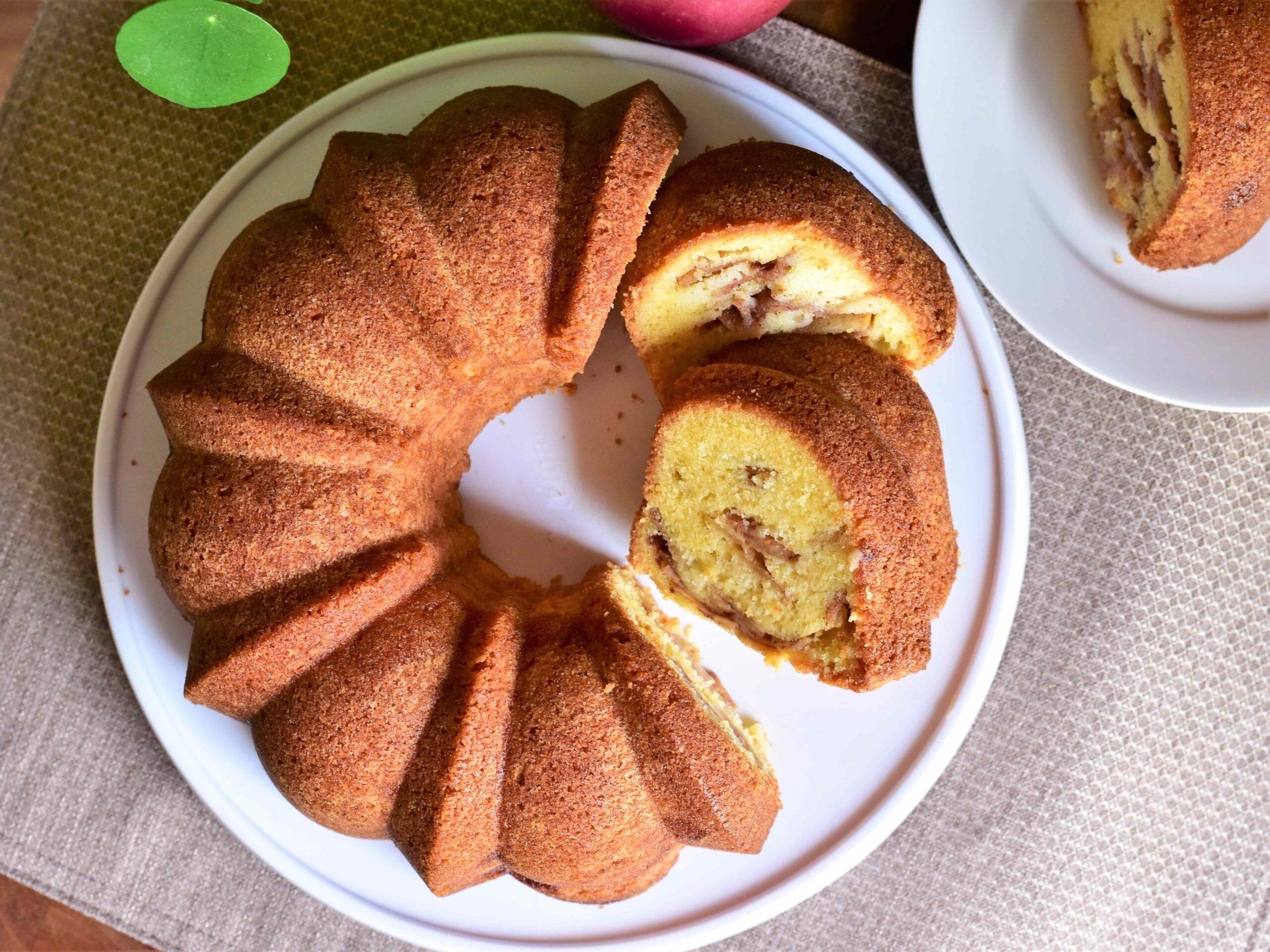 10+ Jewish Apple Cake Recipes 1 10+ Jewish Apple Cake Recipes