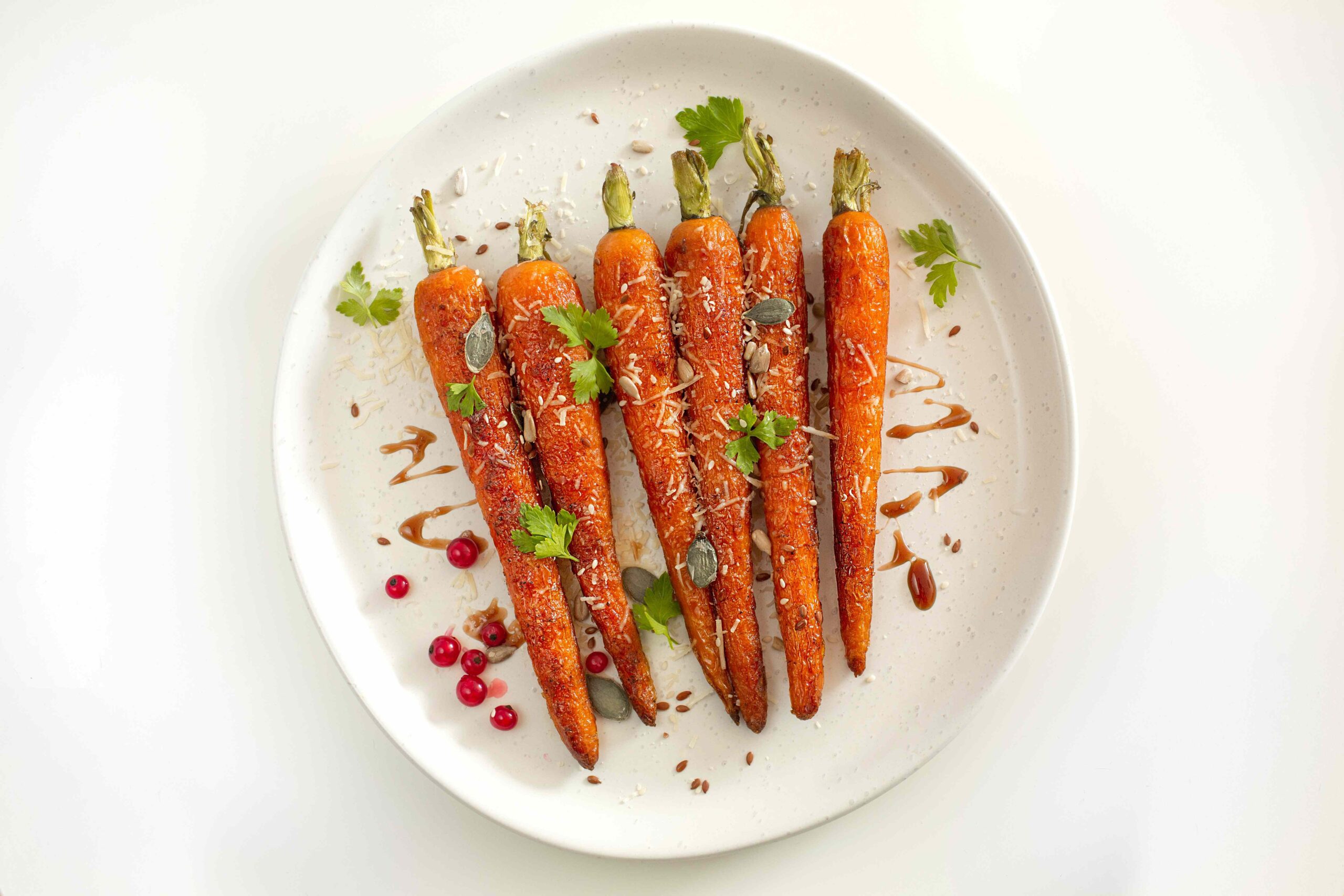 Are Carrots Good for Your Eyes? Here’s What Nutrition Experts Say 2 Are Carrots Good for Your Eyes? Here’s What Nutrition Experts Say