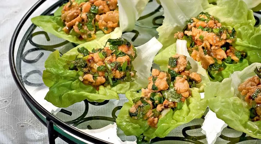 Salad boats with rooster, step-by-step recipe with images 1 Salad boats with chicken, step-by-step recipe with photos