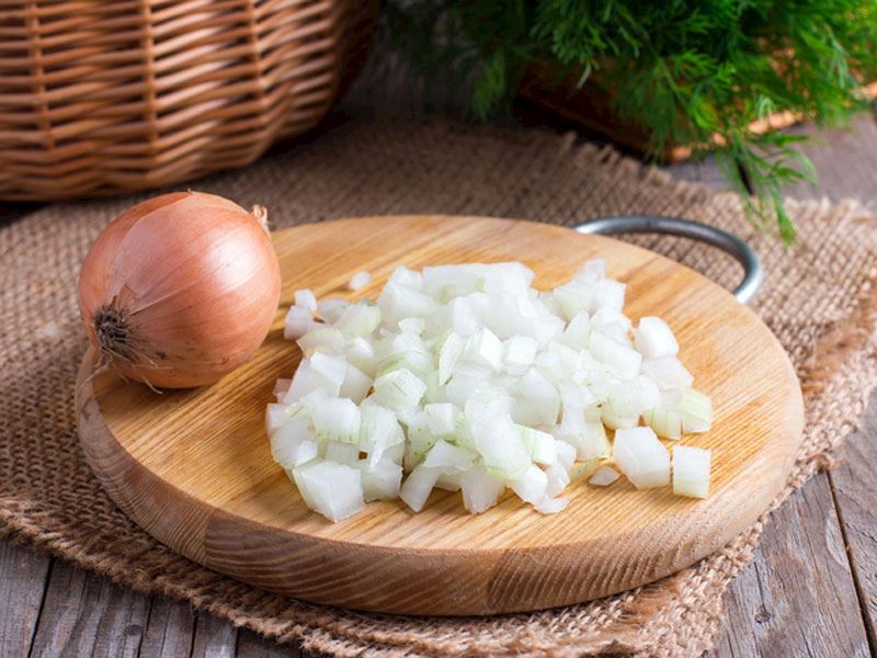 Why do our eyes water once we have a look at an onion? 1 Why do our eyes water when we look at an onion?